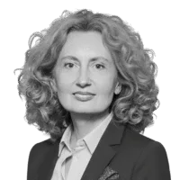 Olena Sharaevska photo